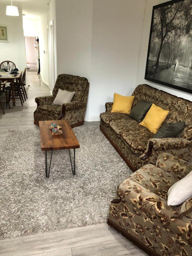 Alpha House Bed & Breakfast Londra Dış mekan fotoğraf