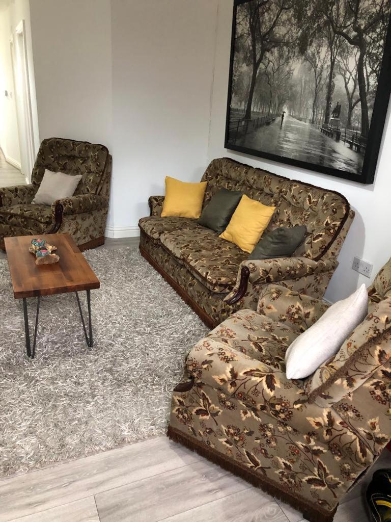 Alpha House Bed & Breakfast Londra Dış mekan fotoğraf